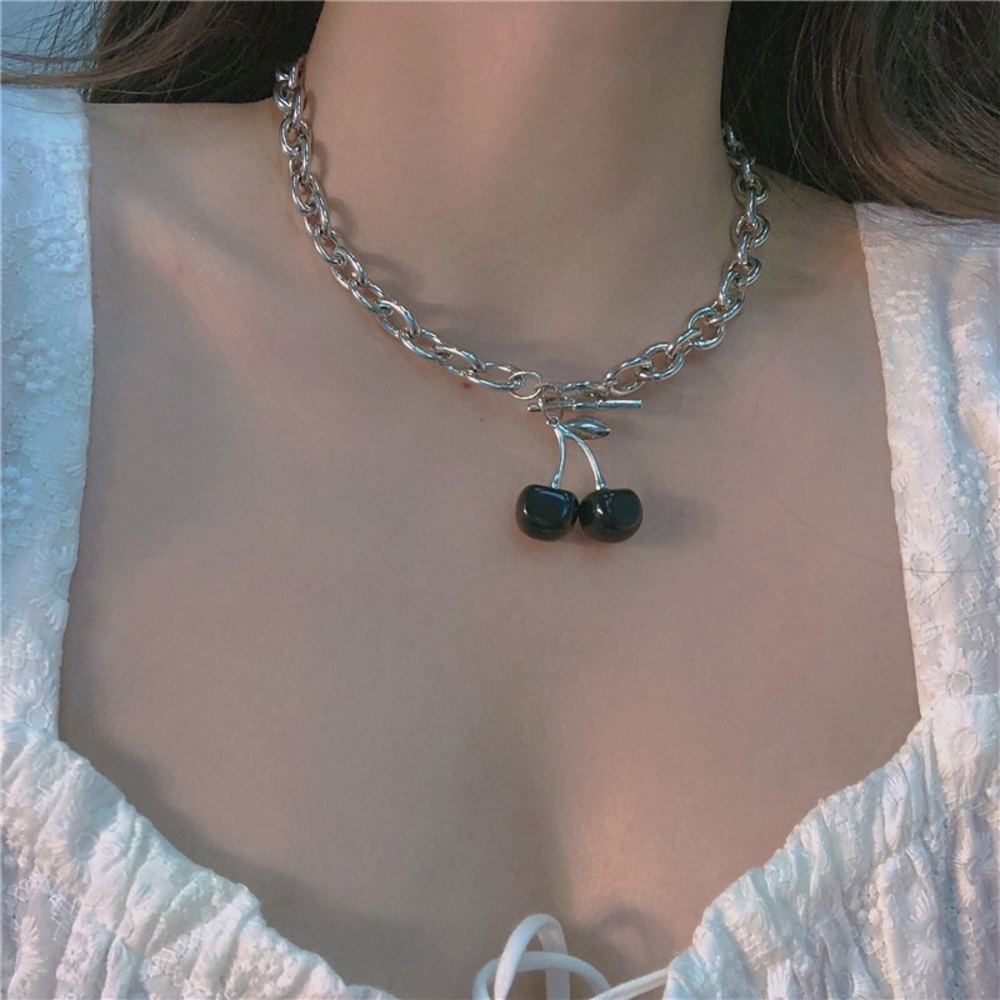 Black Cherry Choker